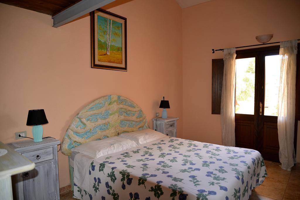 Hotel Valle Del Cedrino Galtellì 外观 照片