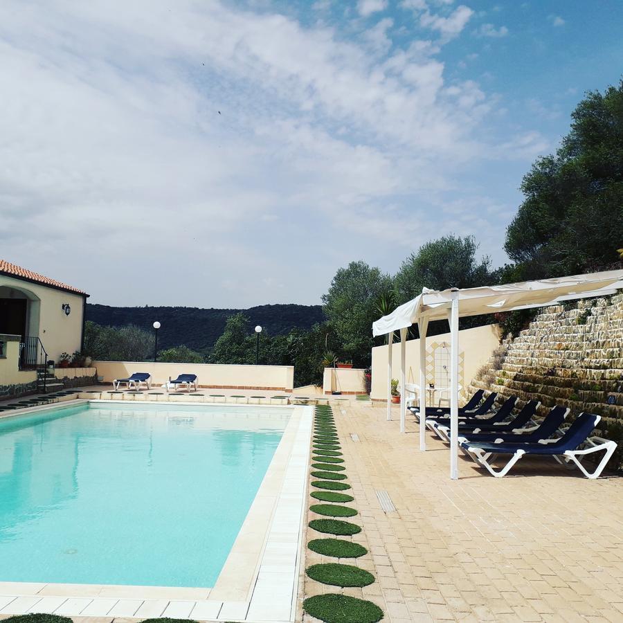 Hotel Valle Del Cedrino Galtellì 外观 照片