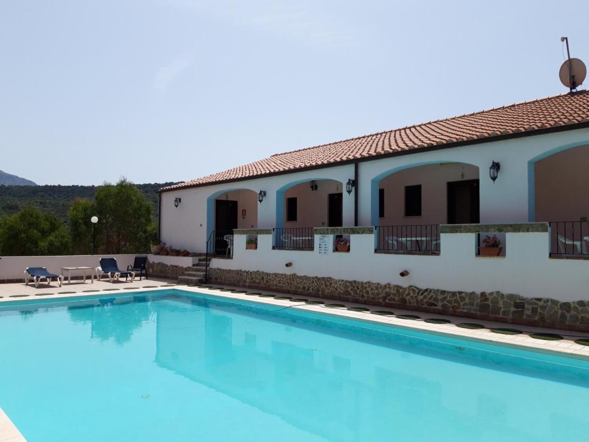 Hotel Valle Del Cedrino Galtellì 外观 照片